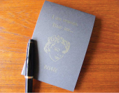 woman-notepad--mini